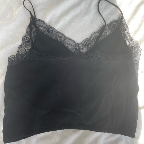 Aritzia Wilfred Free Women's black Agyness lace crop tank top - Picture 5 of 8